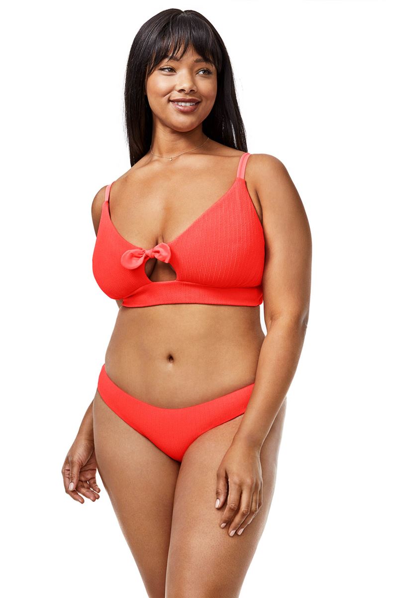 Best swimsuits for top sales heavy